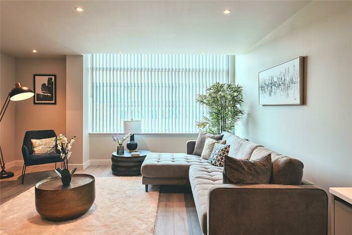 Apartment To Rent In Thames Valley, Wokingham Road, Bracknell, Berkshire, RG42