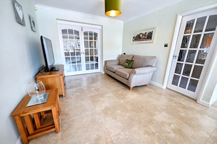 5 Bedroom Detached House For Sale In Throstle Nest Way, Brailsford, DE6