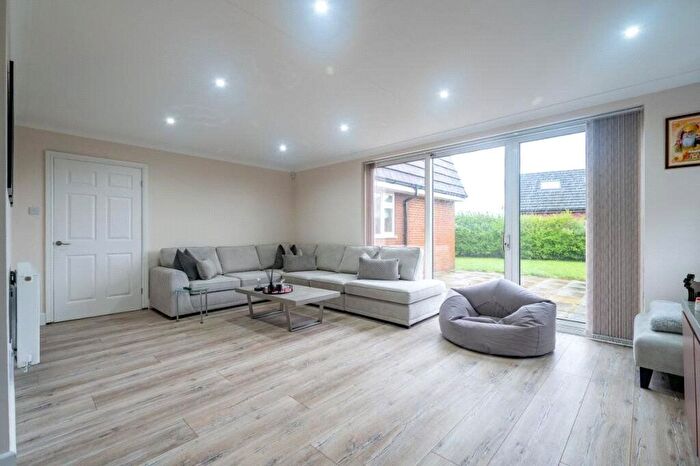 3 Bedroom Detached House To Rent In Chester Road, London, E16