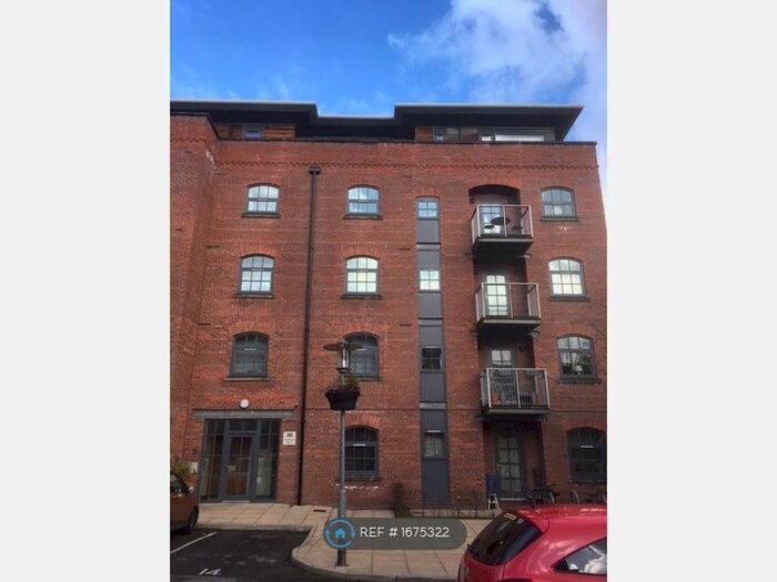 1 Bedroom Flat To Rent In Chapeltown Street, Manchester, M1