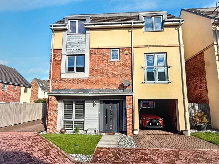 4 Bedroom Detached House For Sale In Burnhope Way, Elba Park, Houghton Le Spring, Tyne And Wear, DH4