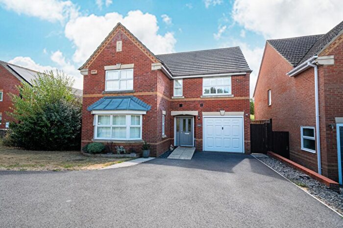 4 Bedroom Detached House For Sale In St. Swithin Way, Andover, SP10