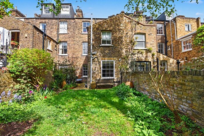 4 Bedroom Terraced House For Sale In Twisden Road, Dartmouth Park, London, NW5