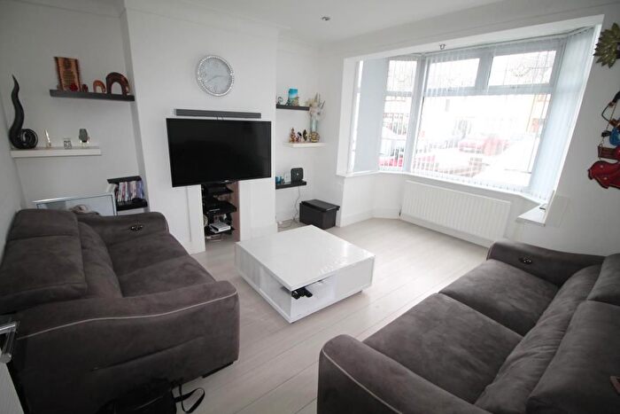 3 Bedroom Terraced House To Rent In Carlton Road, Gidea Park, RM2