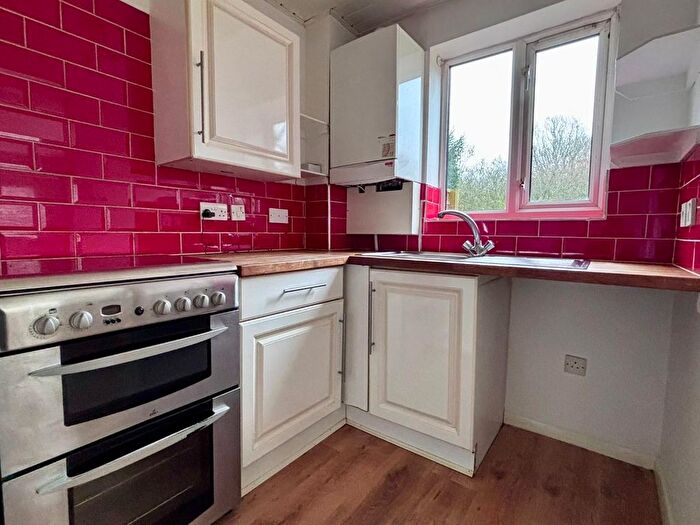 1 Bedroom Flat To Rent In Peregrin Road, Waltham Abbey, EN9