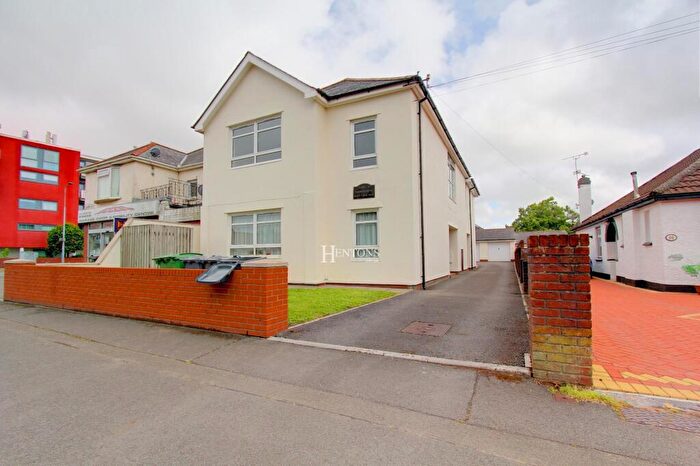 1 Bedroom Maisonette For Sale In Caedelyn Court, Ty'n-Y-Parc Road, Cardiff, CF14