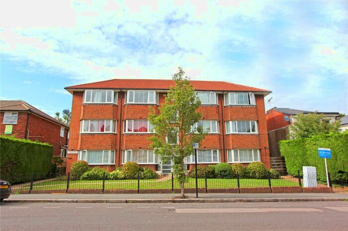 2 Bedroom Apartment To Rent In Clarence Road, London, N22