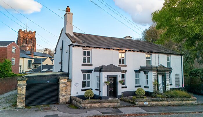 3 Bedroom Semi-Detached House For Sale In Park Road North, Newton-Le-Willows, Merseyside, WA12