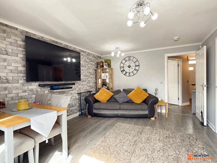 3 Bedroom Terraced House For Sale In Ashby Road, Coalville, LE67