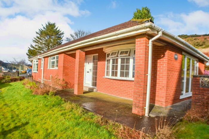 2 Bedroom Detached Bungalow For Sale In Tir Callwen Tonmawr, Port Talbot, Neath Port Talbot., SA12