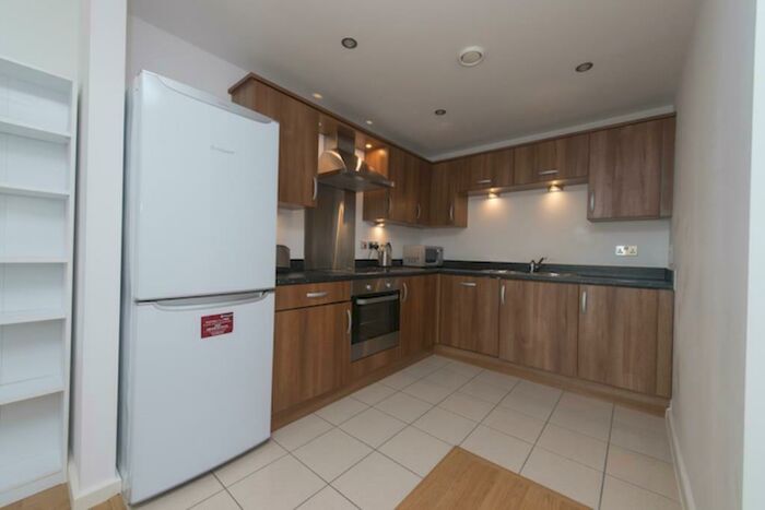 1 Bedroom Apartment To Rent In Hive, Masshouse Plaza, Birmingham, B5