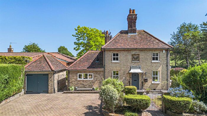 3 Bedroom Detached House For Sale In Stunning Detached Lodge House, Ware, SG12