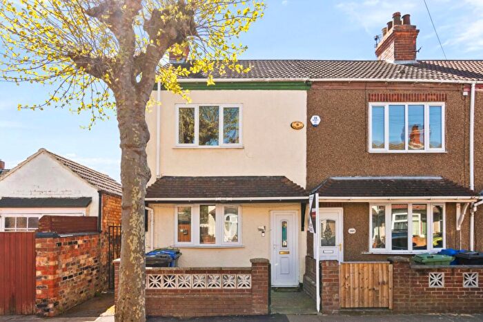 2 Bedroom End Of Terrace House For Sale In Fairmont Road, Grimsby, N.E.Lincolnshire, DN32