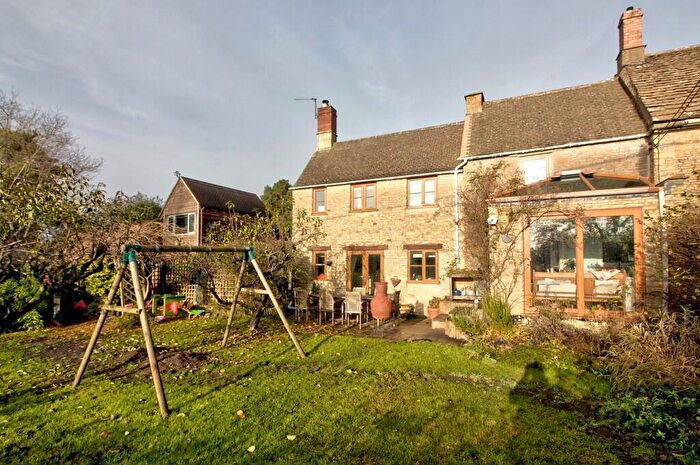 3 Bedroom Cottage For Sale In Giddeahall, Yatton Keynell, SN14