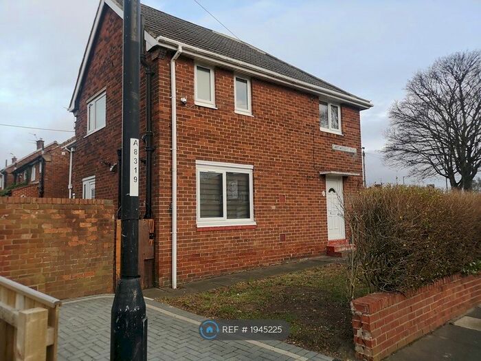 3 Bedroom Semi-Detached House To Rent In Cartwright Road, Sunderland, SR5