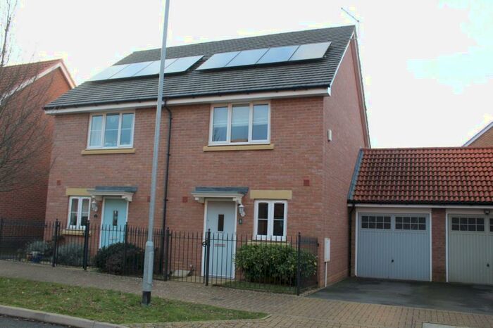 2 Bedroom Semi-Detached House To Rent In Buckfast Close, Monsmoor, Daventry, NN11