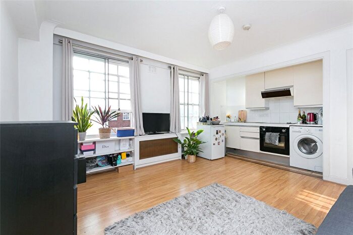Studio For Sale In Park West, Edgware Road, Marylebone, W2