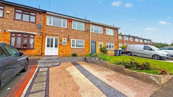 3 Bedroom Terraced House For Sale In Lomaine Drive, Kings Norton, Birmingham, B30