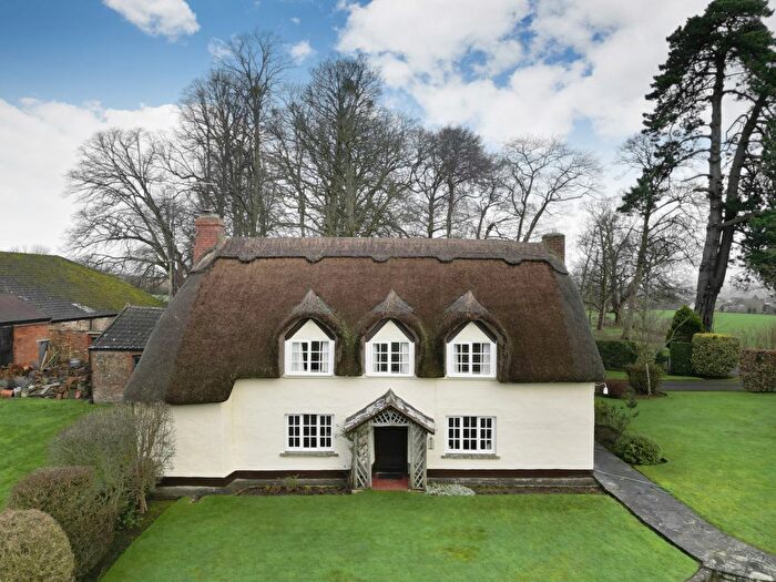 4 Bedroom Detached House To Rent In Shovel Road, Bridgwater, TA6