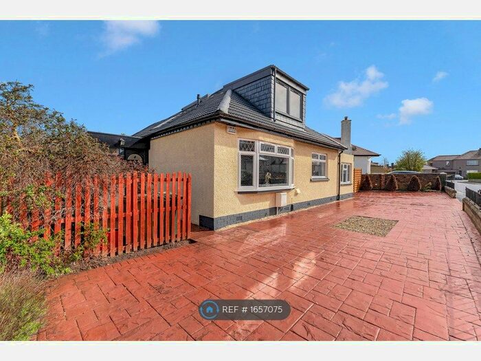 4 Bedroom Bungalow To Rent In Milton Crescent, Edinburgh, EH15