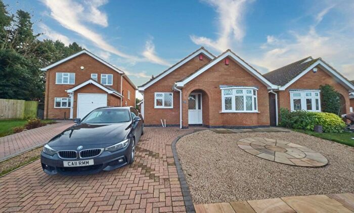 2 Bedroom Detached Bungalow To Rent In Andrew Close, Stoke Golding, CV13