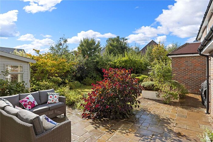 5 Bedroom Detached House For Sale In Leith Way, Cranleigh, Surrey, GU6