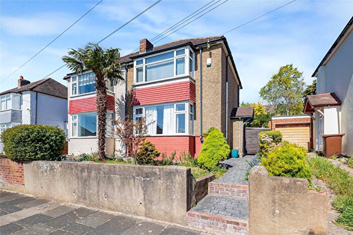 2 Bedroom Semi-Detached House For Sale In Cambridge Road, Rochester, Kent, ME2
