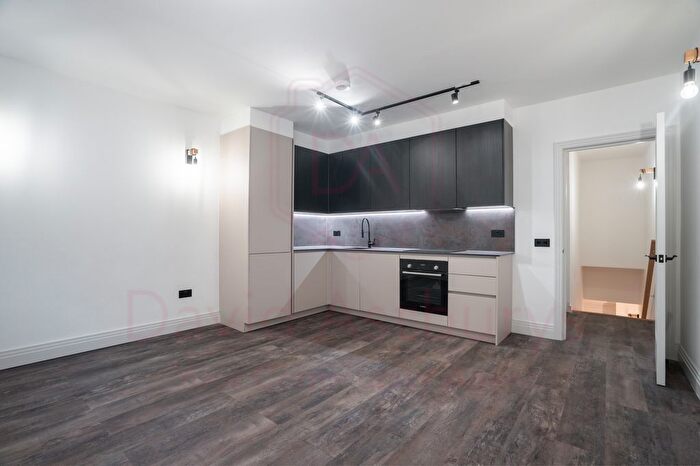 1 Bedroom Flat To Rent In Millers Terrace, Dalston, London, E8