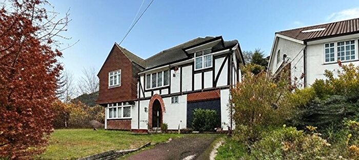 6 Bedroom Detached House For Sale In Wyvern Road, Purley, Surrey, CR8