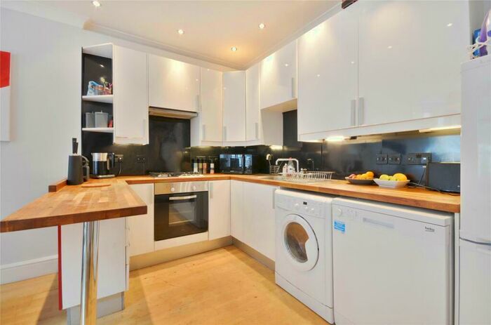 3 Bedroom Terraced House To Rent In Fordwych Road, West Hampstead, NW2