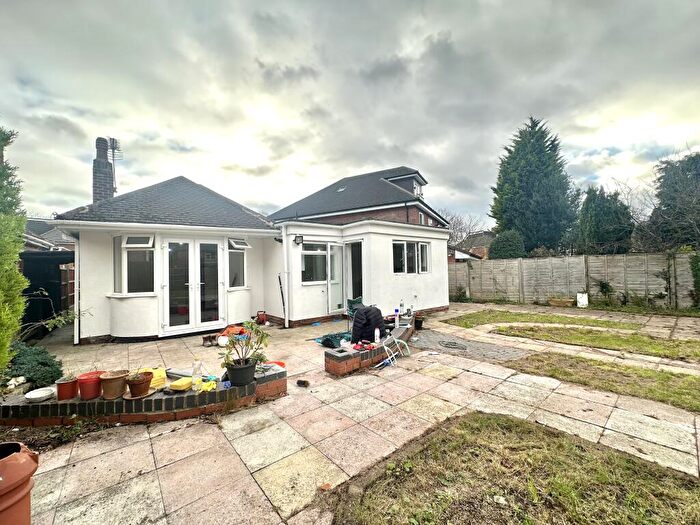 3 Bedroom Bungalow To Rent In Ashville Avenue, Hodge Hill, B34