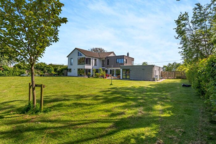 4 Bedroom Detached House For Sale In Trenley Drive, Canterbury, Kent, CT3