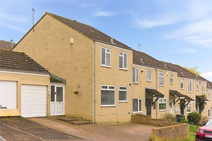 3 Bedroom End Terrace House For Sale In Cheviot Way, Oldland Common, Bristol, Gloucestershire, BS30