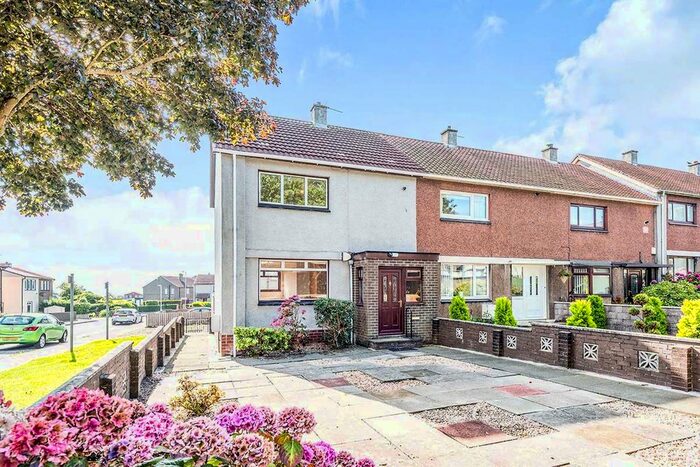 2 Bedroom End Of Terrace House To Rent In Tower Terrace, Kirkcaldy, KY1