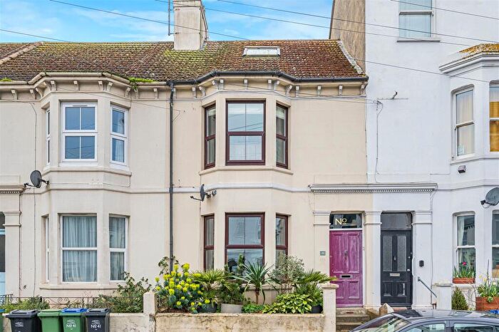 4 Bedroom Terraced House For Sale In Meeching Road, Newhaven, BN9