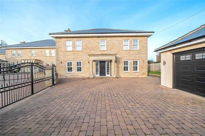 5 Bedroom Detached House For Sale In Wellgarth Grange, Westfield Grove, Ackworth, Pontefract, WF7