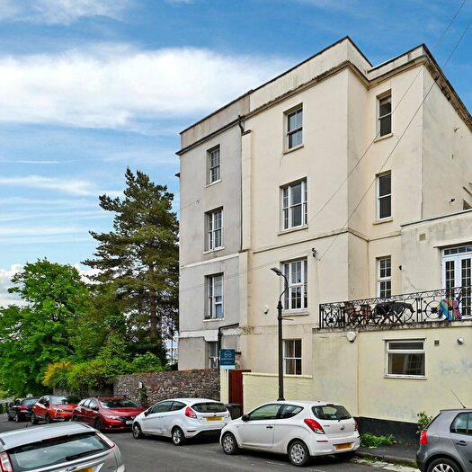 2 Bedroom Apartment To Rent In Springfield Road, Cotham, Bristol, BS6