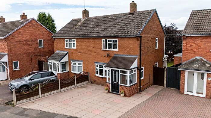 2 Bedroom Semi-Detached House For Sale In Clarendon Road, Walsall, WS4