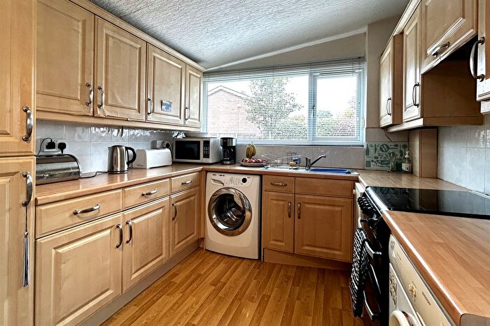 3 Bedroom End Of Terrace House For Sale In Chorlton Drive, Cheadle, SK8