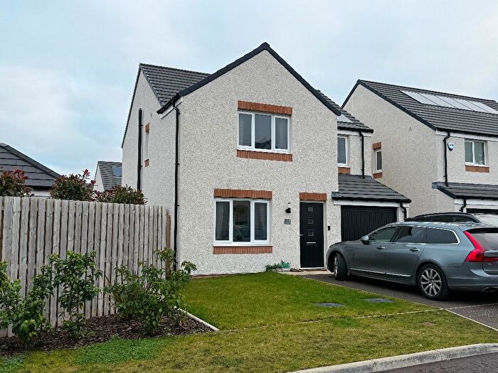 4 Bedroom Semi-Detached House To Rent In Catalina Crescent, Newport-On-Tay, Fife, DD6