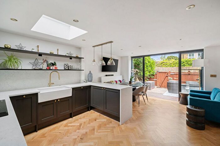 3 Bedroom Terraced House For Sale In Howards Lane, London, SW15
