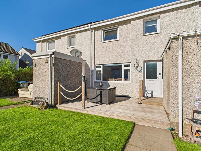 3 Bedroom Terraced House For Sale In Cara Place, Perth, PH1