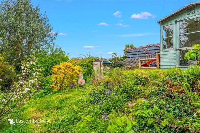 3 Bedroom Cottage For Sale In Fore Street, Aveton Gifford, TQ7