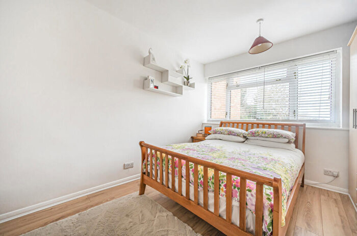 3 Bedroom Terraced House For Sale In Crane Furlong, Highworth, Swindon, SN6