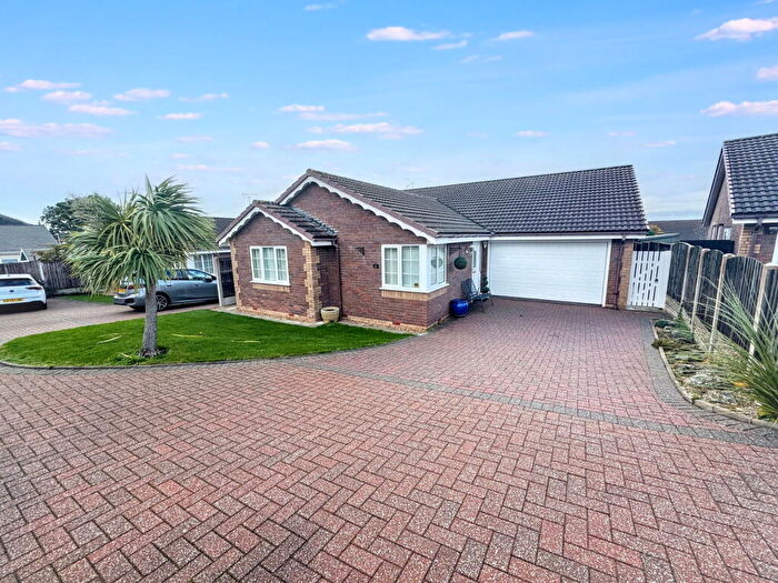 3 Bedroom Detached Bungalow For Sale In Llwyn Onn, Abergele, Conwy, LL22