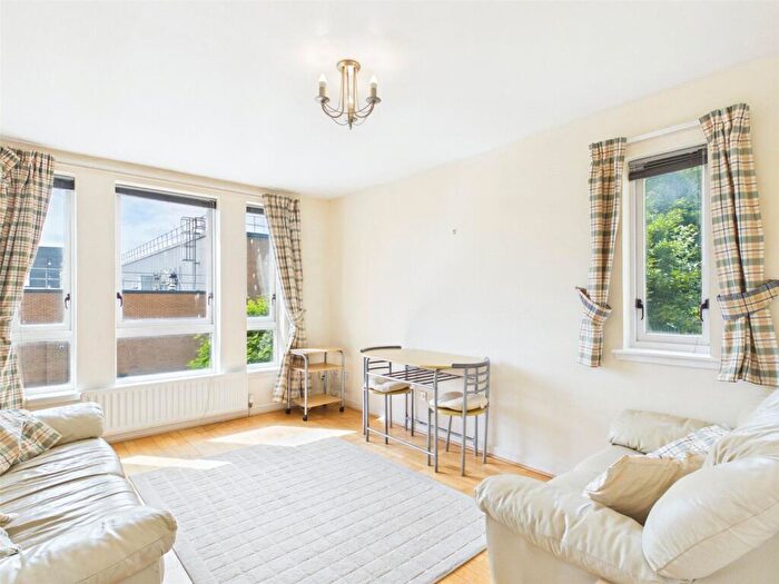 1 Bedroom Apartment To Rent In Moray Park Terrace, Meadowbank, Edinburgh, EH7