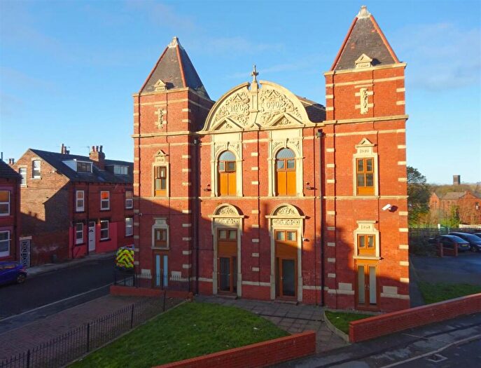 1 Bedroom Flat To Rent In Bexley Hall, Hall Road, Armley, Leeds, LS12