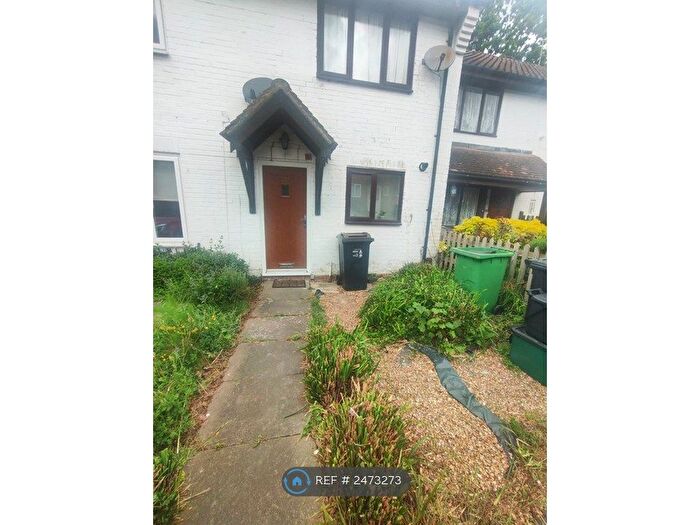 2 Bedroom Terraced House To Rent In Aveling Close, Purley, CR8