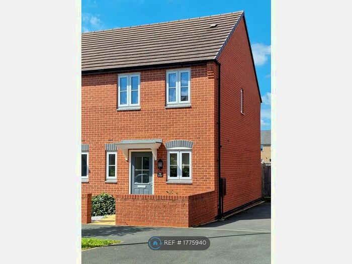 2 Bedroom Semi-Detached House To Rent In Chalfont Drive, Nottingham, NG8