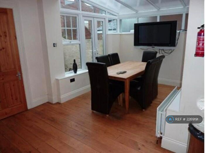 8 Bedroom Terraced House To Rent In Osborne Avenue, Newcastle Upon Tyne, NE2